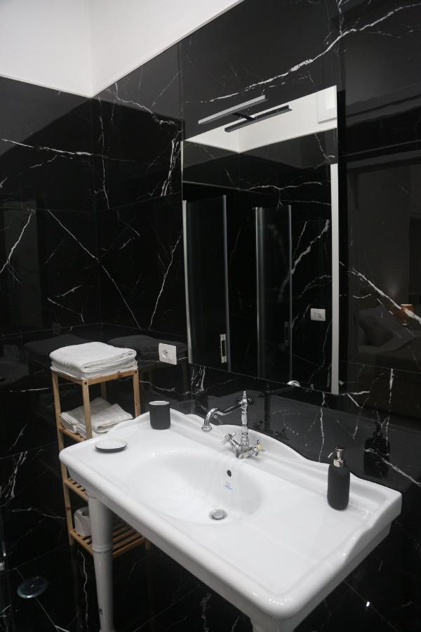 Opera Home Napoli Zewnętrze zdjęcie